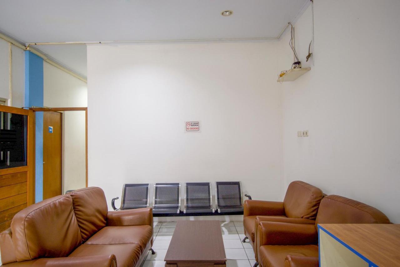 Oyo 3754 Prosperity Mansion Hotel Jakarta Buitenkant foto