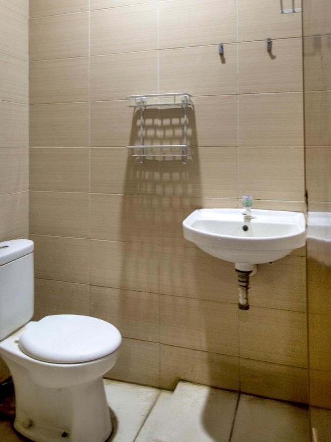 Oyo 3754 Prosperity Mansion Hotel Jakarta Buitenkant foto
