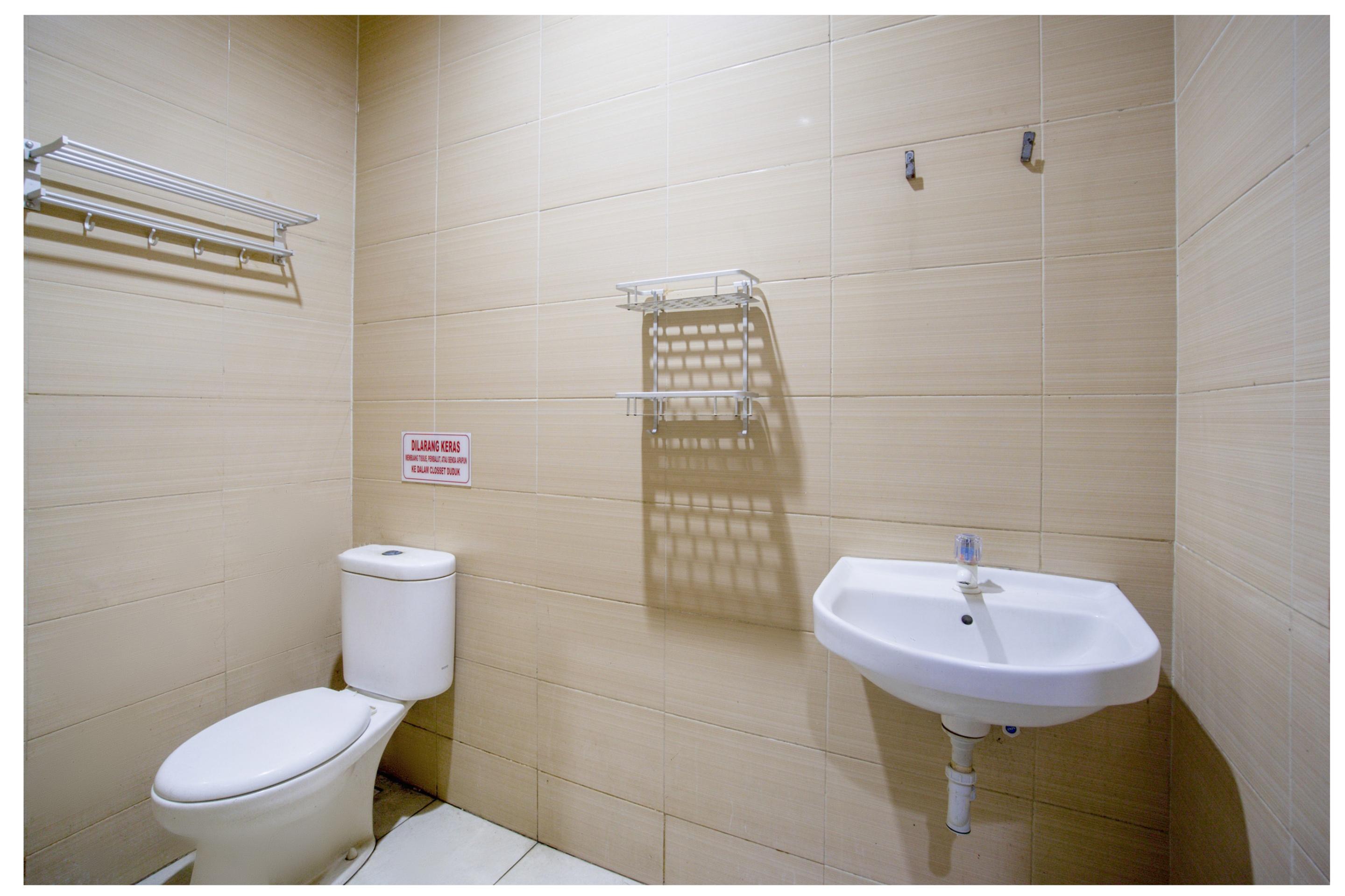 Oyo 3754 Prosperity Mansion Hotel Jakarta Buitenkant foto